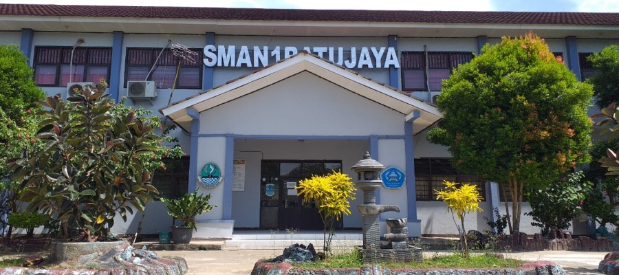 SMA NEGERI 1 BATUJAYA